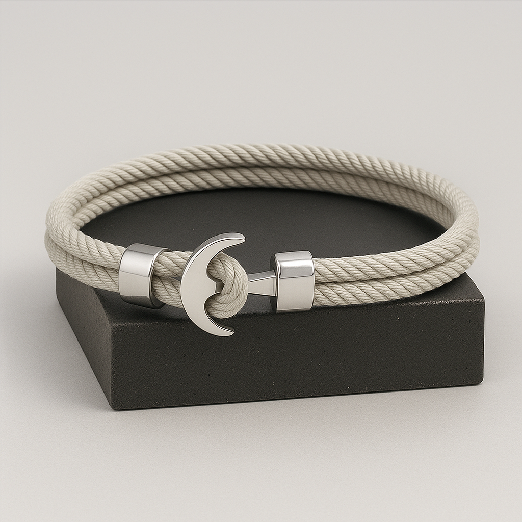 White Harbor Hook Bracelet